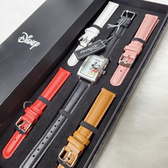 NWOT Disney Mickey Mouse Changeable banded watch - Picture 1 of 8